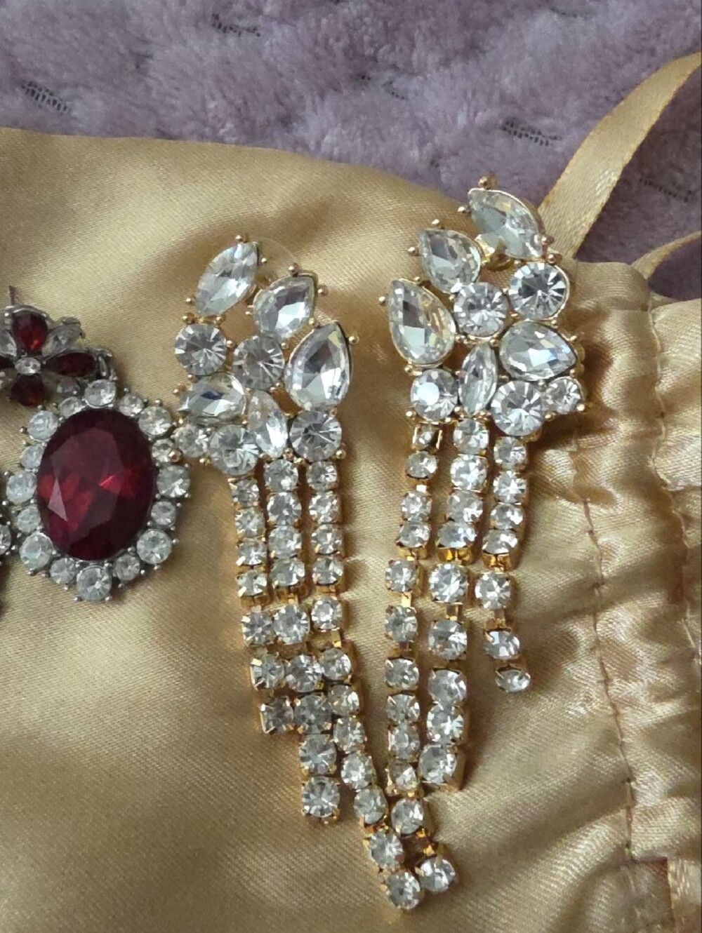 Vintage Red and Clear Crystal Dangle Earrings - Picture 3 of 5